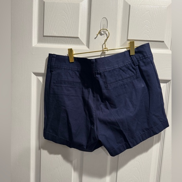 Lilly Pulitzer The Callahan Shorts in Navy Size 8 - Picture 3 of 4